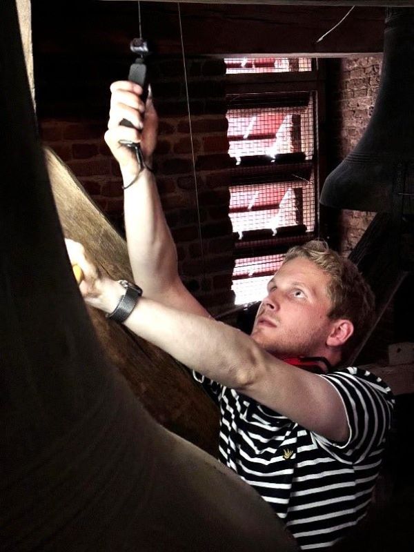 De kerkklokken van de St.-Bonifatiuskerk