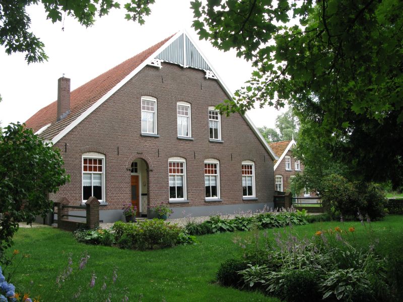 Rijksmonument boerderij Pillen, G.J. Doorninkweg 1